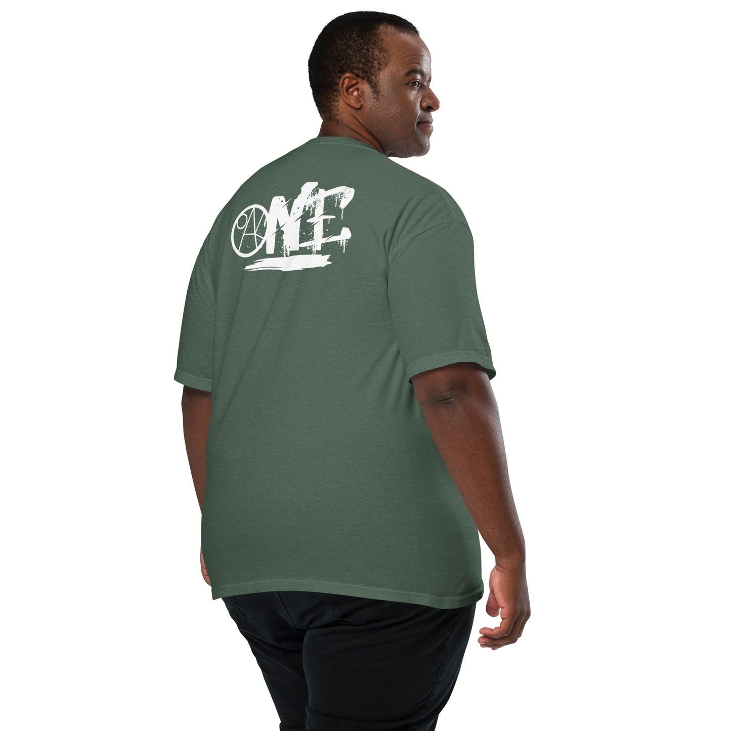 Unisex garment-dyed heavyweight t-shirt