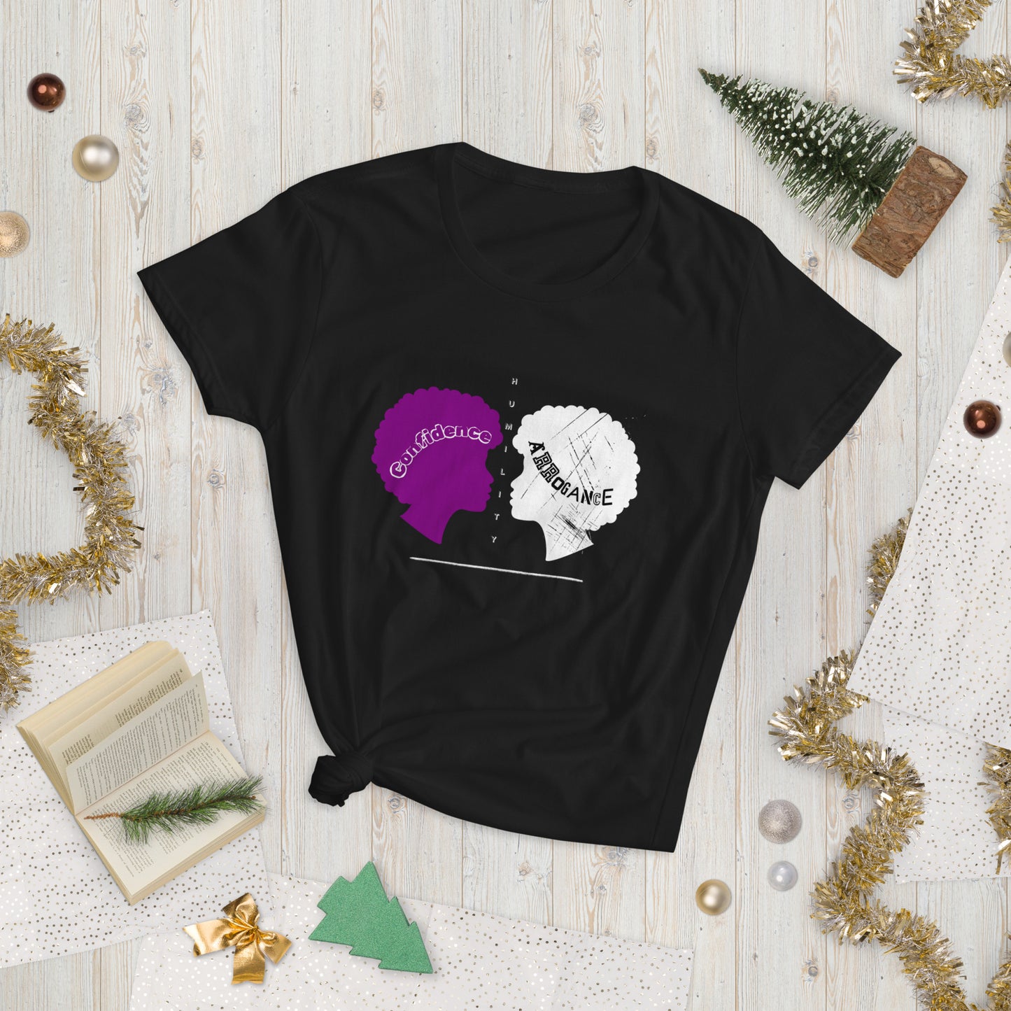 Women's short sleeve t-shirt