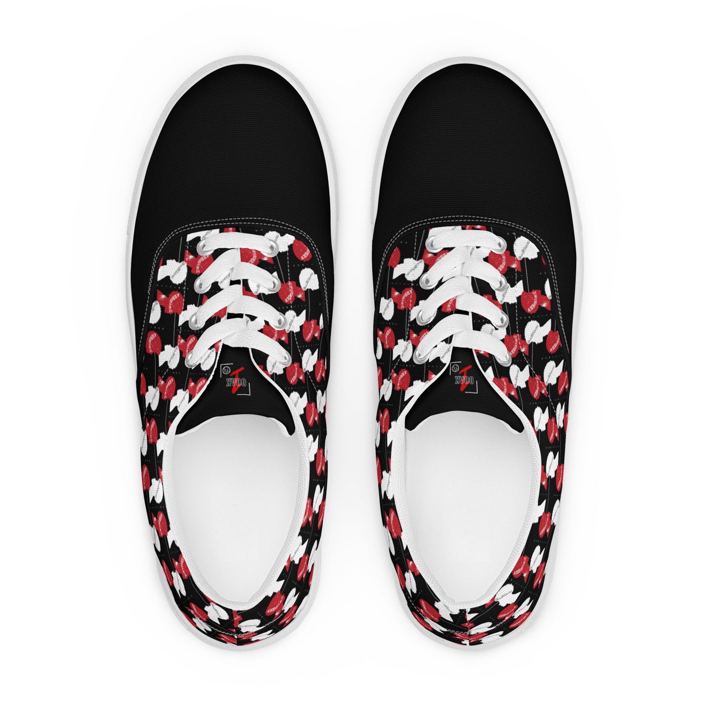 Men’s lace-up canvas shoes